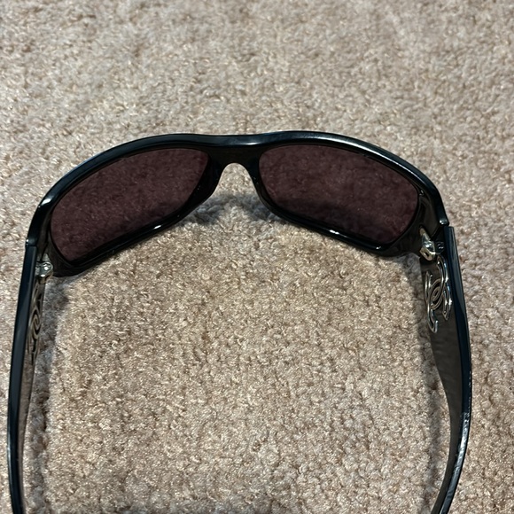Vintage CHANEL sunnies - Picture 3 of 9